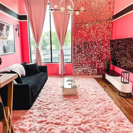 Villa Dolly'S Glam Getaway - Glittering Gem Near Broadway